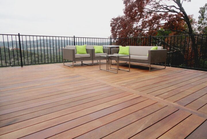 Ipe Clip Extreme: Recommended Spacing, Ventilation, and Framing Practices for Ipe Decks