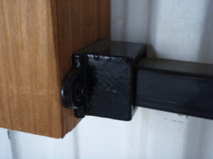 How to Install Fortress Railing - RailInstall6-300x225