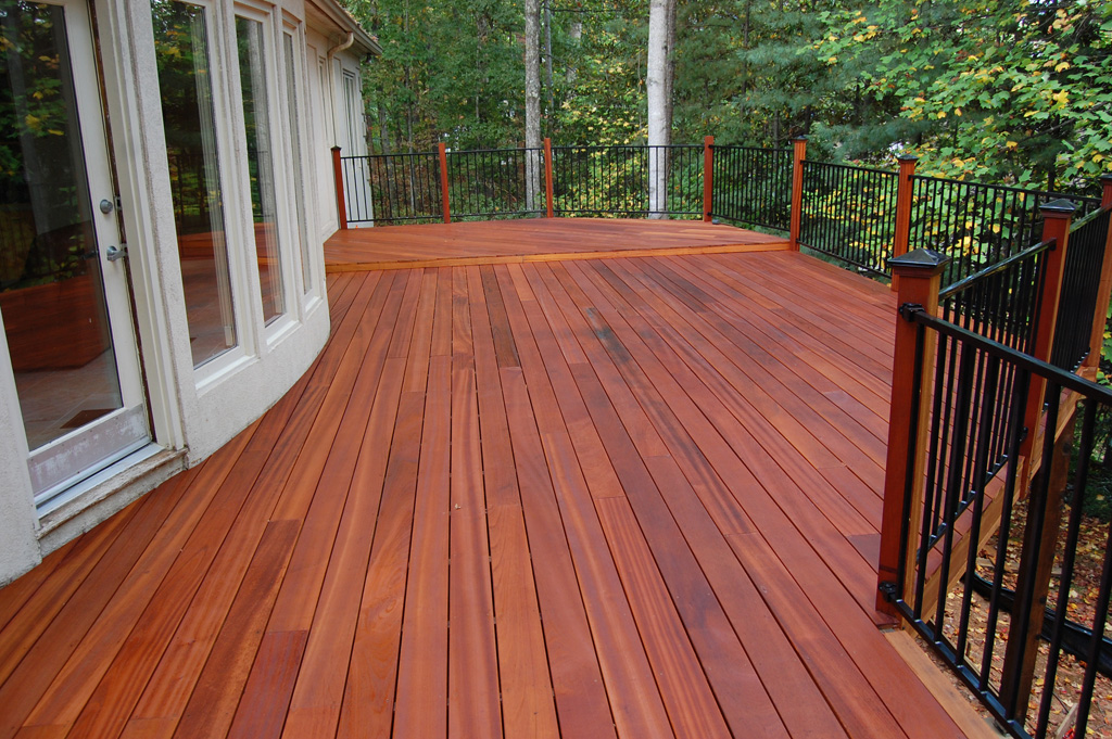 Ipe decking for commercial projects